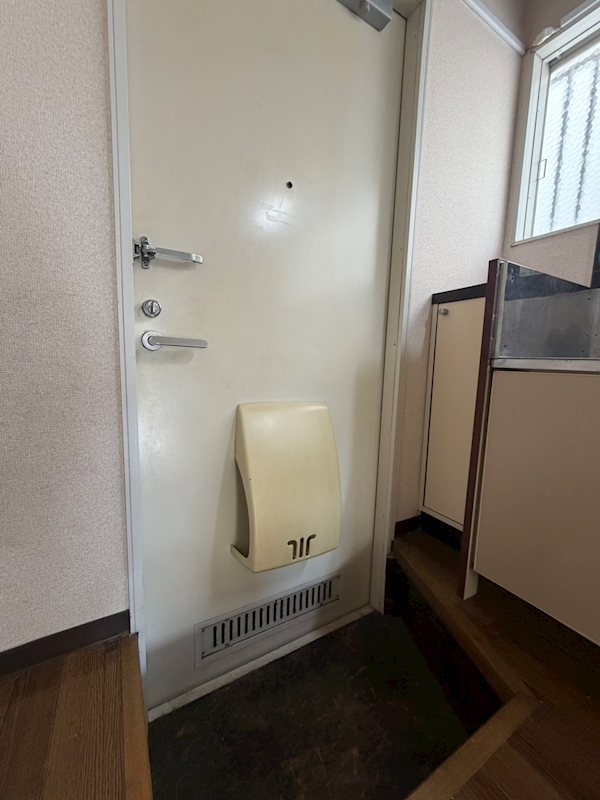 エステート舞の玄関写真