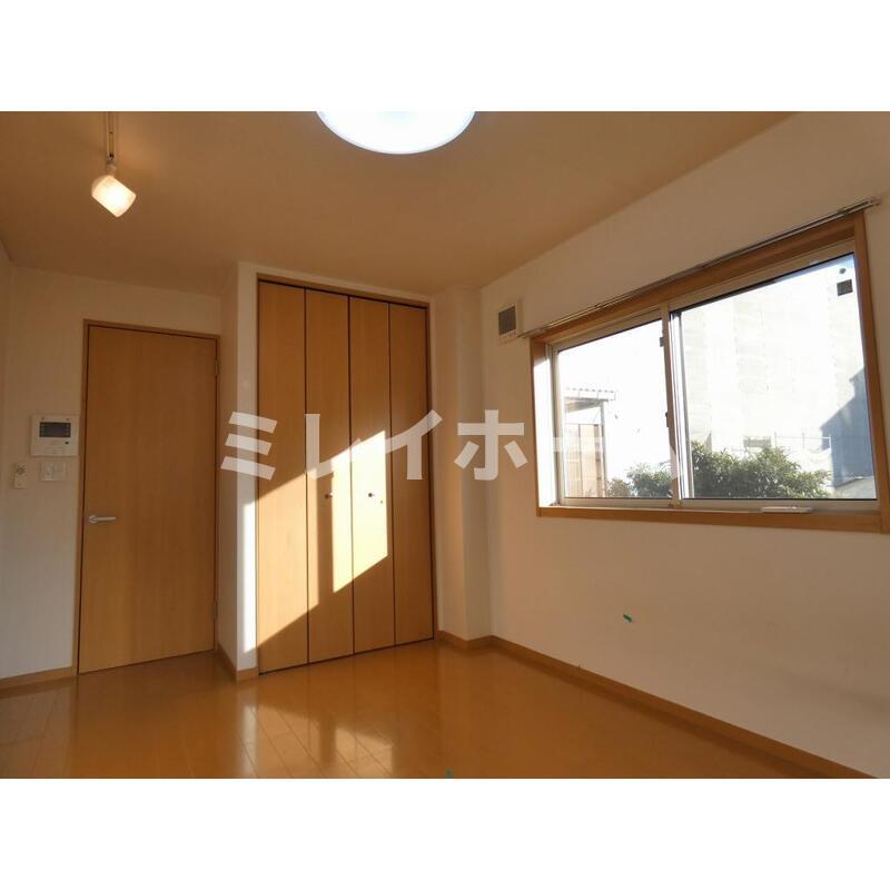 その他部屋・スペース　同建物内、別のお部屋の参考写真になります。