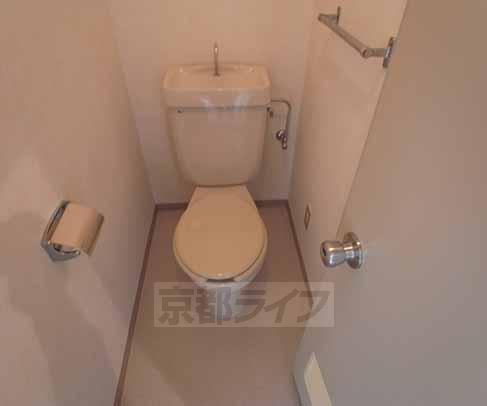 トイレ　トイレはウォシュレット設置可
