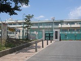 中学校　指扇中学校（中学校）まで276m