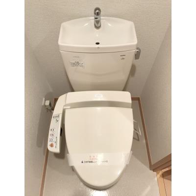 ＪＲ山手線 目黒駅 徒歩7分 25階建 築19年のトイレ写真