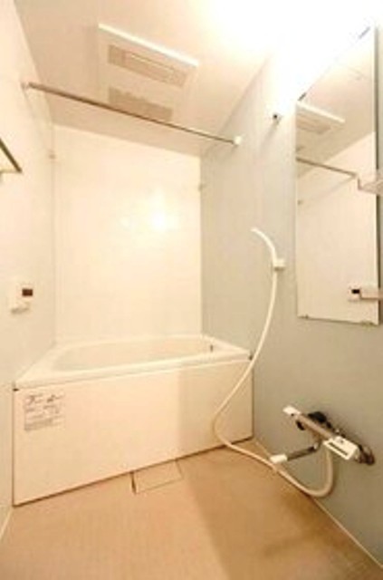 バス・シャワールーム　同仕様の別部屋画像