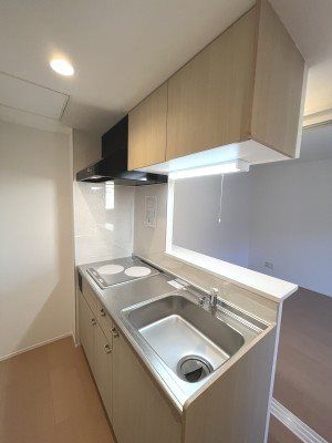 ＪＲ中央線 八王子駅 徒歩14分 3階建 築5年のキッチン写真