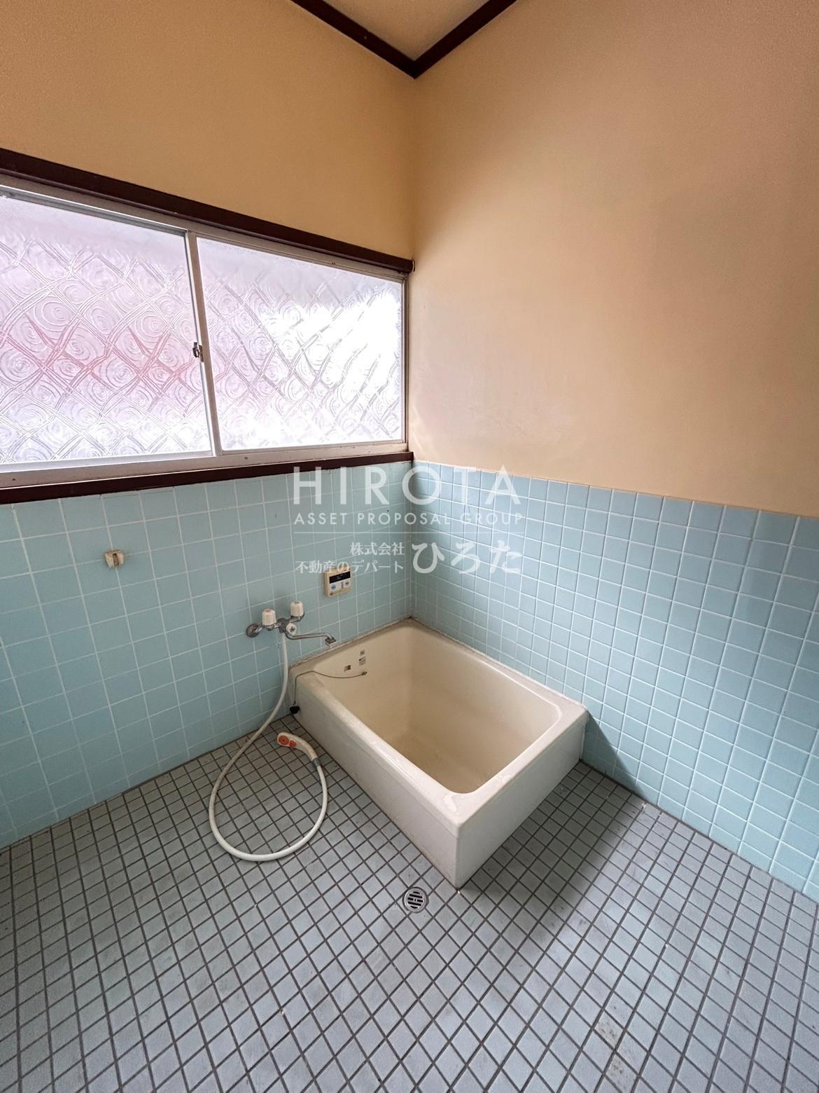 徳吉西2丁目戸建ての風呂写真