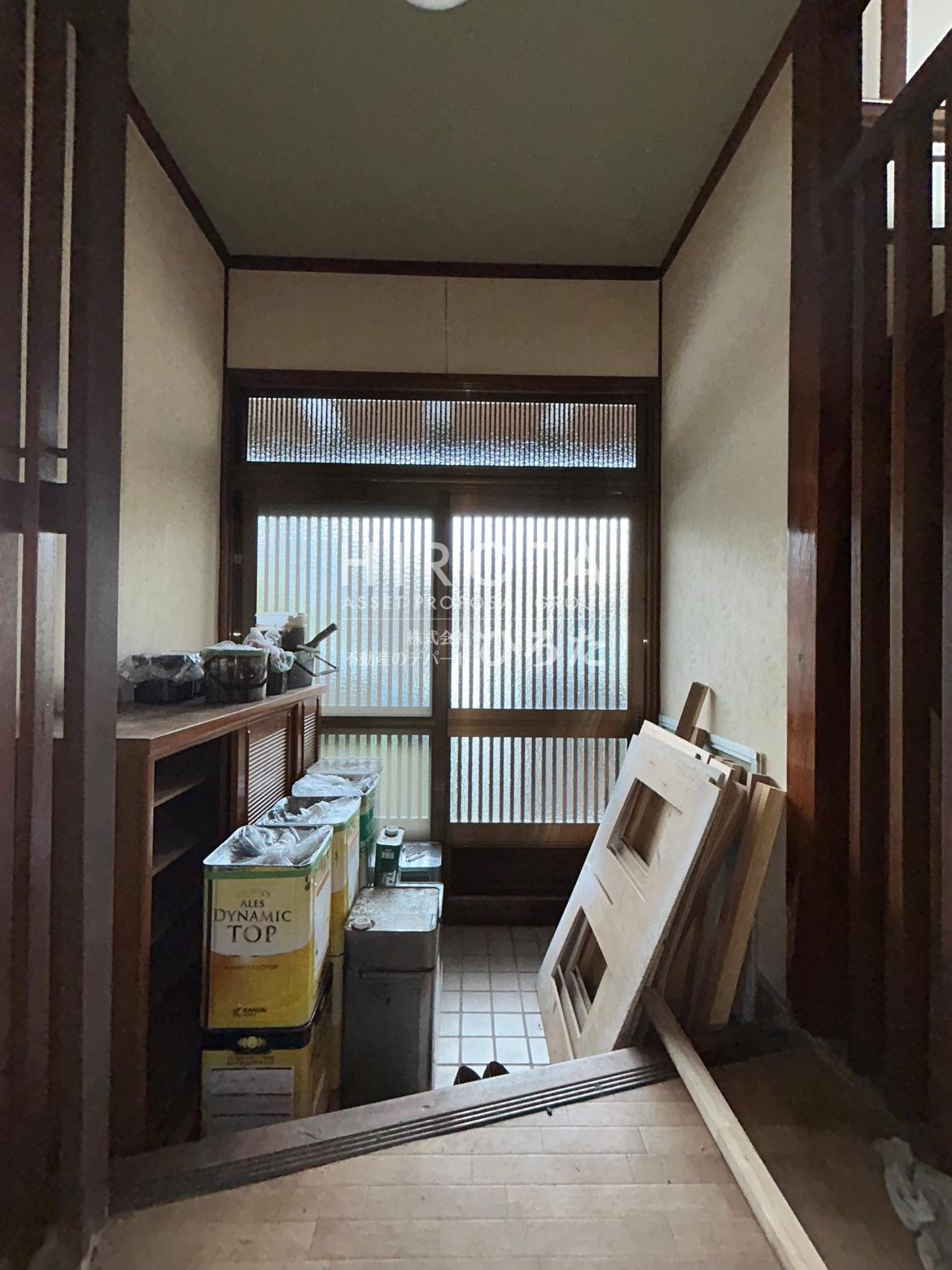 徳吉西2丁目戸建ての玄関写真