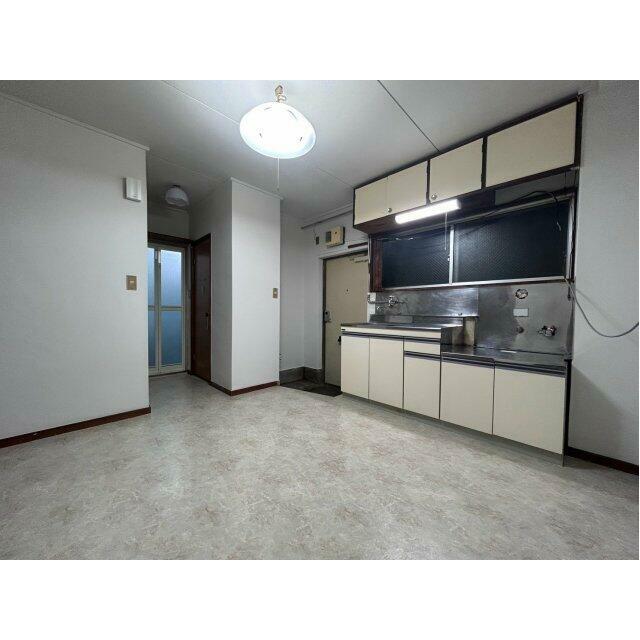 小宮マンションの居間写真