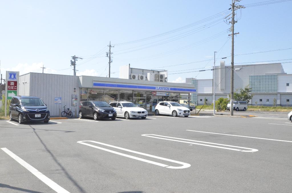 その他　ローソン中川横堀町店（その他）まで214m