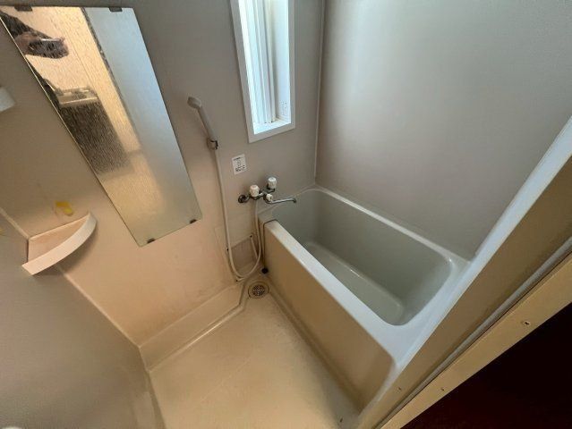バス・シャワールーム　別部屋参考写真