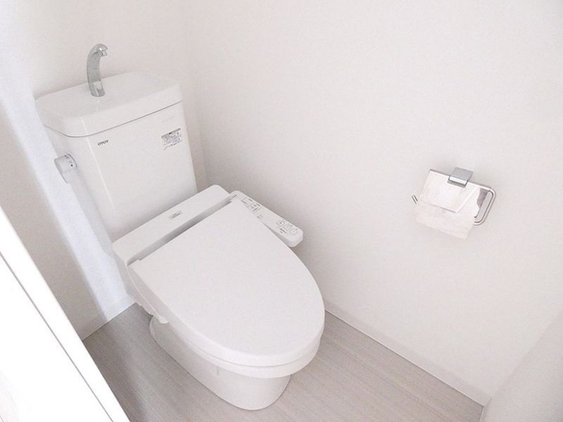 トイレ　落ち着いたトイレです