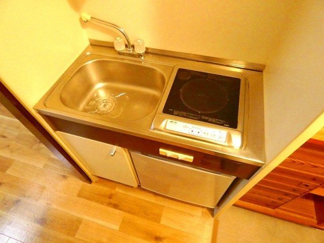 ライラックレインボー北木の本のキッチン写真