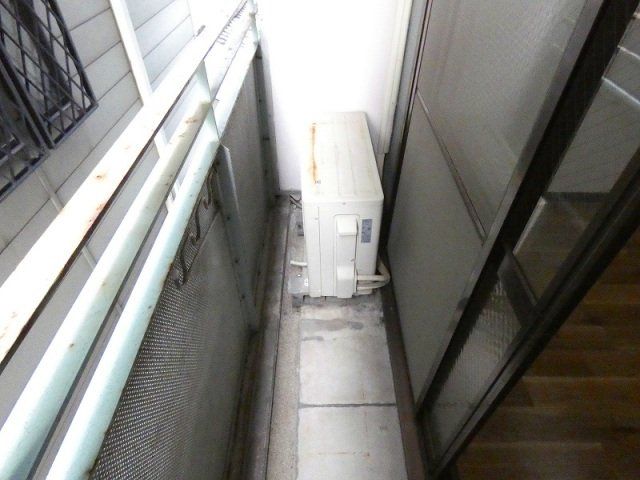 ライラックレインボー北木の本の内装写真