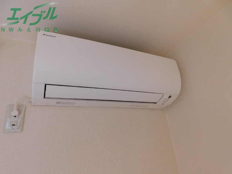 その他設備　同型反転部屋写真です。