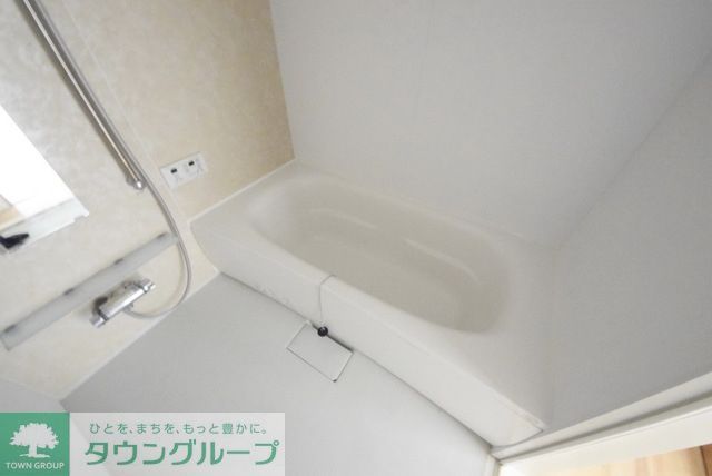 バス・シャワールーム　追い焚き機能浴室