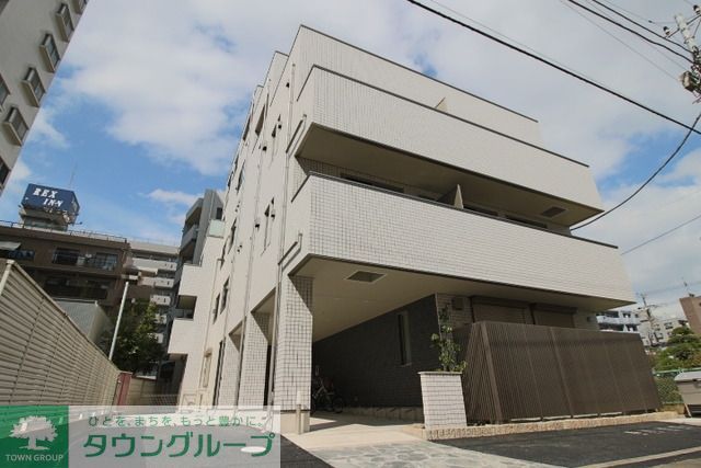 建物外観　船橋駅から4分の立地