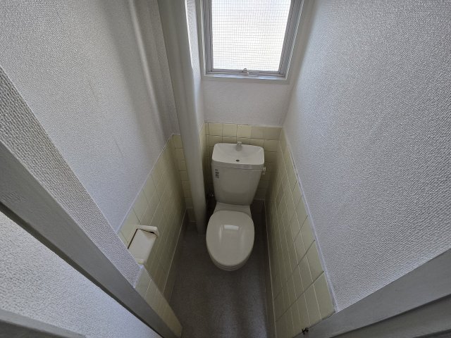 トイレ　トイレもきれいです