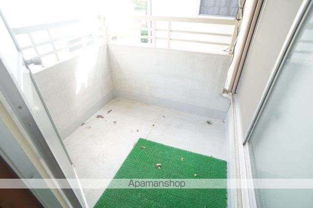 CASA 2の内装写真