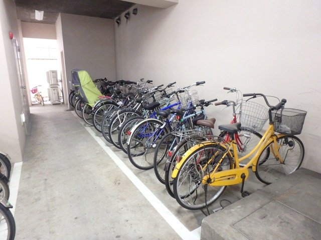 駐車場　駐輪場です