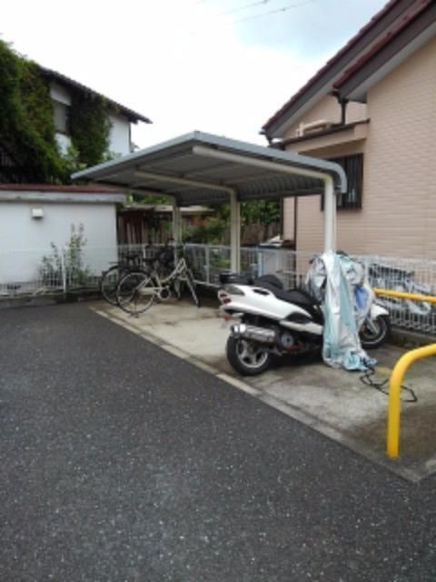 ＪＲ八高線 箱根ケ崎駅 徒歩8分 2階建 築19年の外観写真