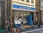 コンビニ　ローソン 駒込一丁目店（コンビニ）まで191m