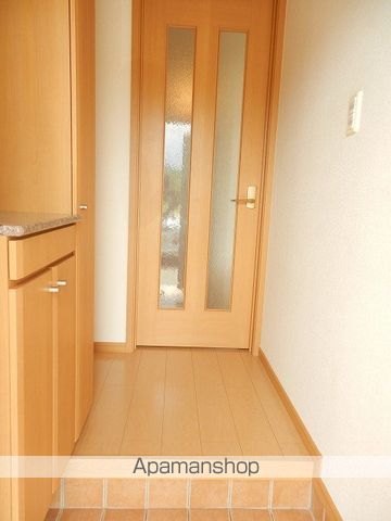 ＪＲ因美線 津ノ井駅 徒歩5分 2階建 築19年の玄関写真