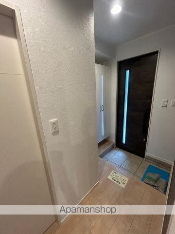 FriedenE棟の玄関写真