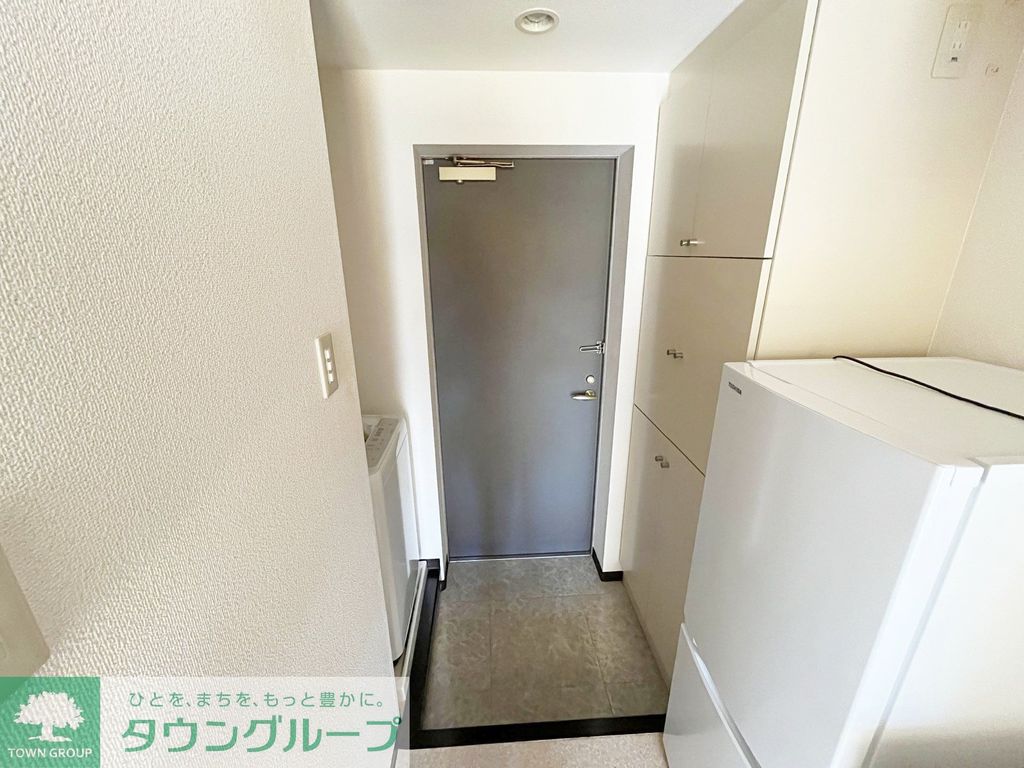 玄関　★お部屋探しは株式会社タウンハウジング東京まで★