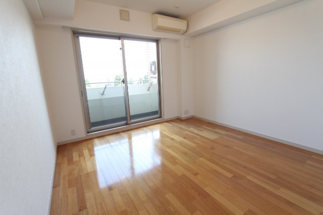 プラウドフラット三軒茶屋の内装写真