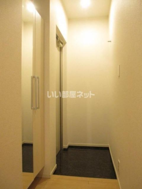 アヴニールの玄関写真