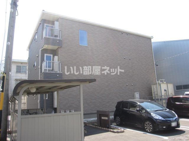 アヴニールの外観写真