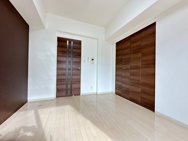 Luxe豊津の居間写真