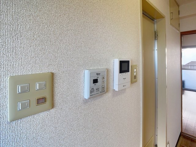 セキュリティ　掲載写真は同型モデルを掲載しており実際のお部屋と仕様等が異な