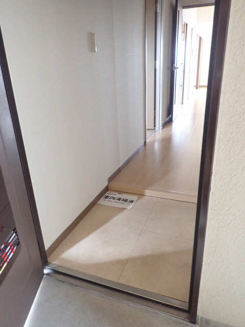 NOBLEの玄関写真