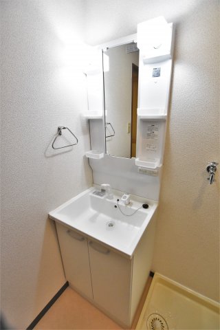 洗面設備　別号室の写真です。ご参考までに