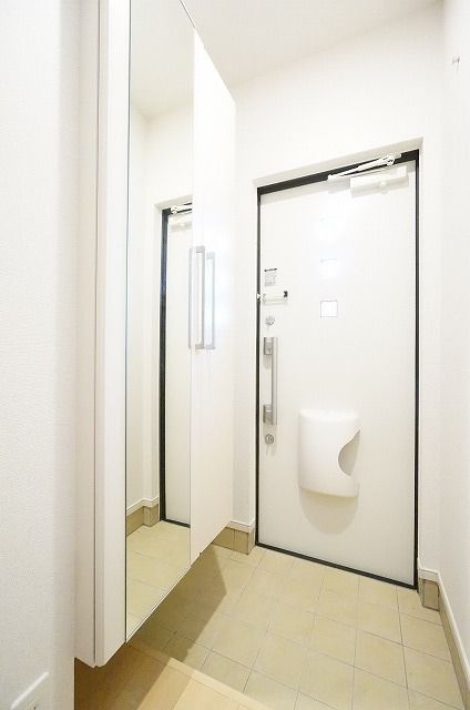 ツリーヒルズの玄関写真