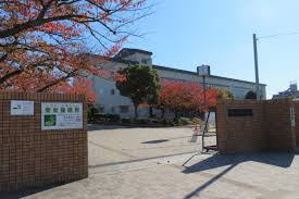 中学校　堺市立浜寺中学校（中学校）まで417m