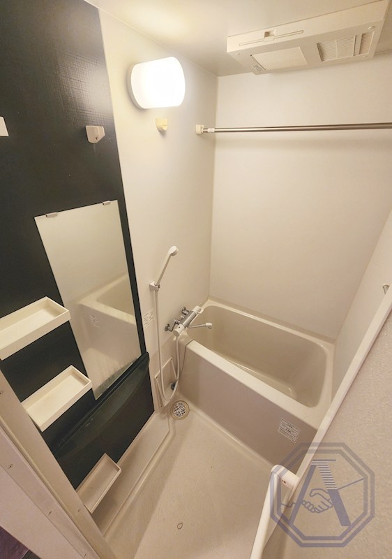 ＪＲおおさか東線 高井田中央駅 徒歩5分 10階建 築12年の風呂写真