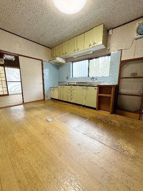 東大阪市花園東町3丁目店舗事務所の居間写真