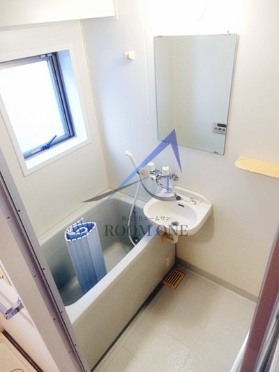 ＪＲ山手線 日暮里駅 徒歩11分 6階建 築27年の風呂写真
