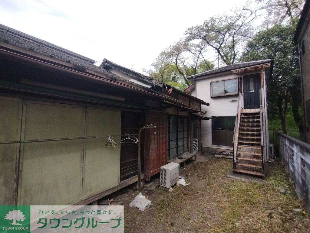 建物外観　平屋と戸建のセットです。
