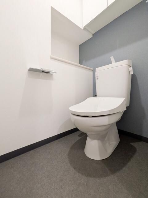 トイレ　落ち着いたトイレです