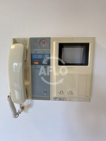 セキュリティ　クレグラン北梅田　TV付モニターフォン