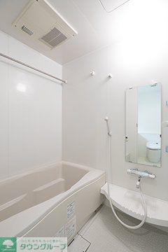 バス・シャワールーム　※写真は同タイプ住戸です。