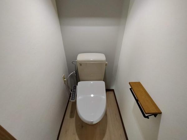 東鷲宮駅前ハイツのトイレ写真