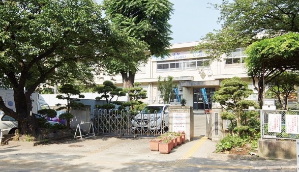 小学校　大分市立金池小学校（小学校）まで251m