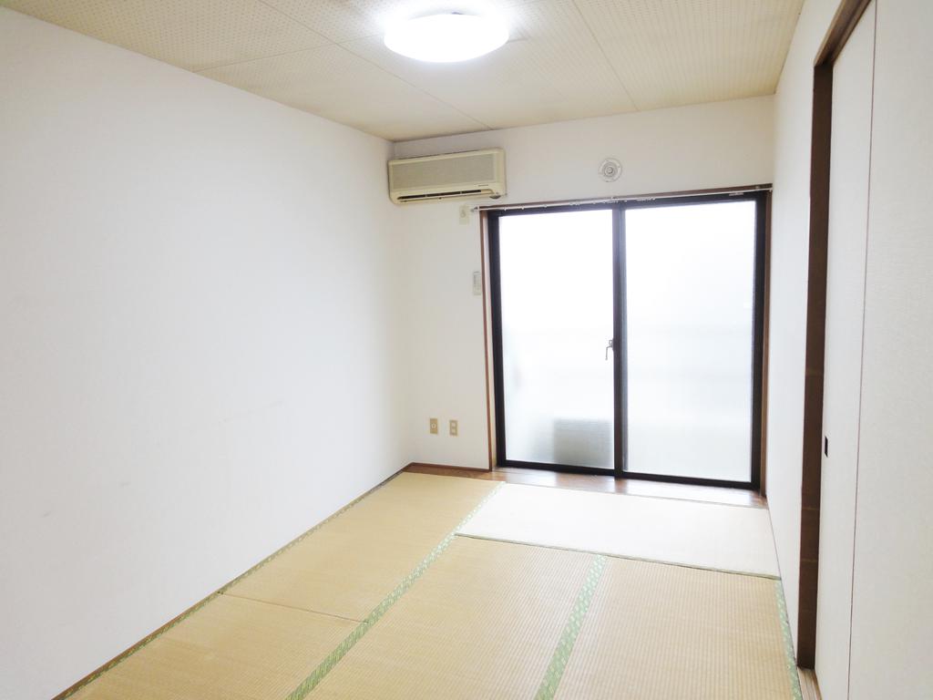 ラパニエールオートの居間写真