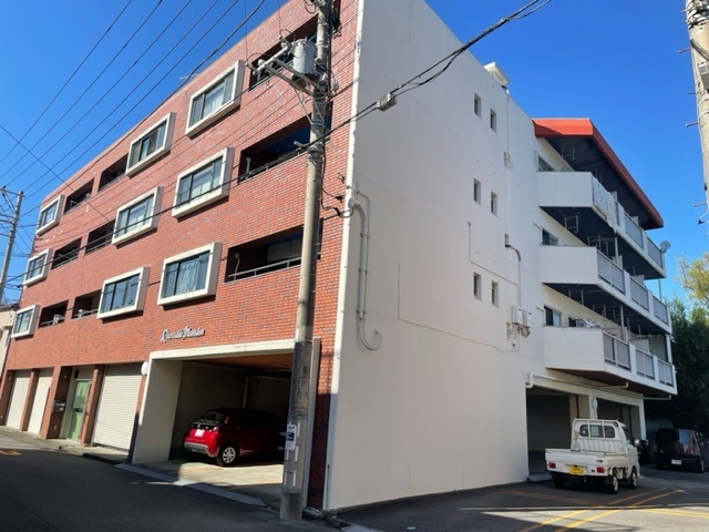 【沼津市宮町のマンションの建物外観】