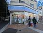 コンビニ　ローソン東北沢駅前店（コンビニ）まで400m