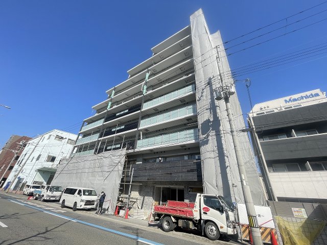 神戸市兵庫区鍛冶屋町のマンションの建物外観