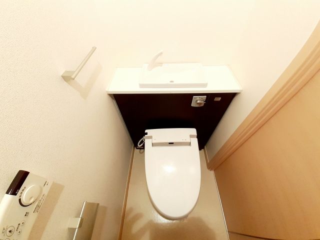 【名取市増田のマンションのトイレ】