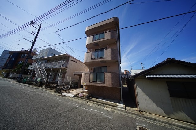 下関市神田町のマンションの建物外観